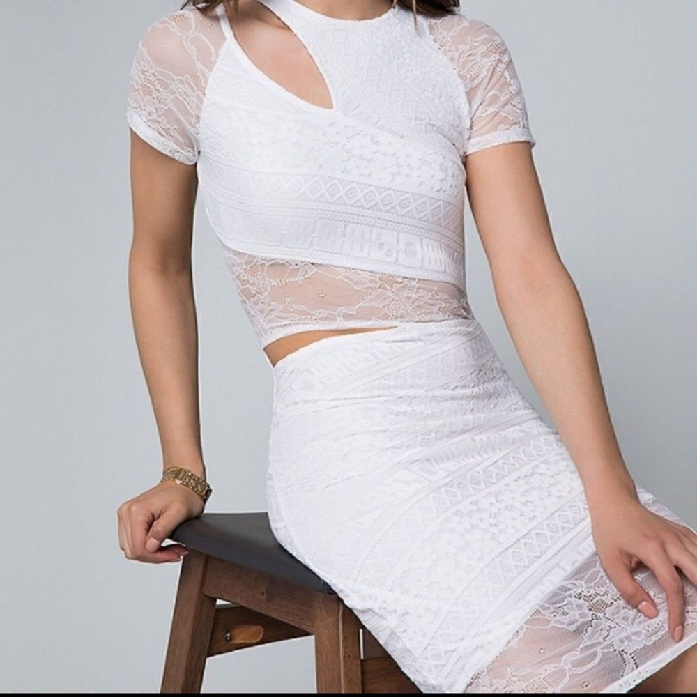 Bebe White Lace Cutout Design Dress Contemporary Event Party Resort Cruise